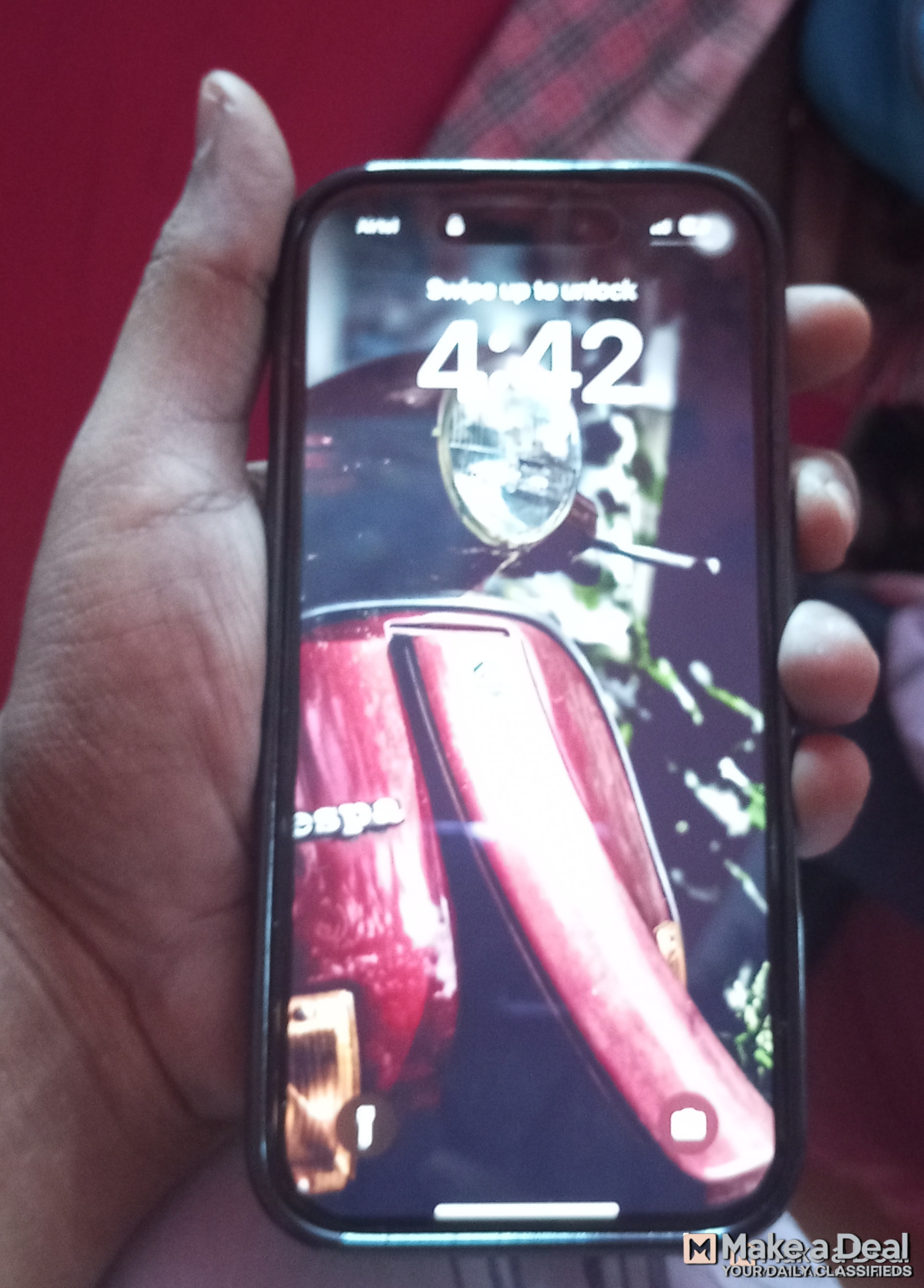 Brand New Iphone 16 Pro – Few days used – 100 battery